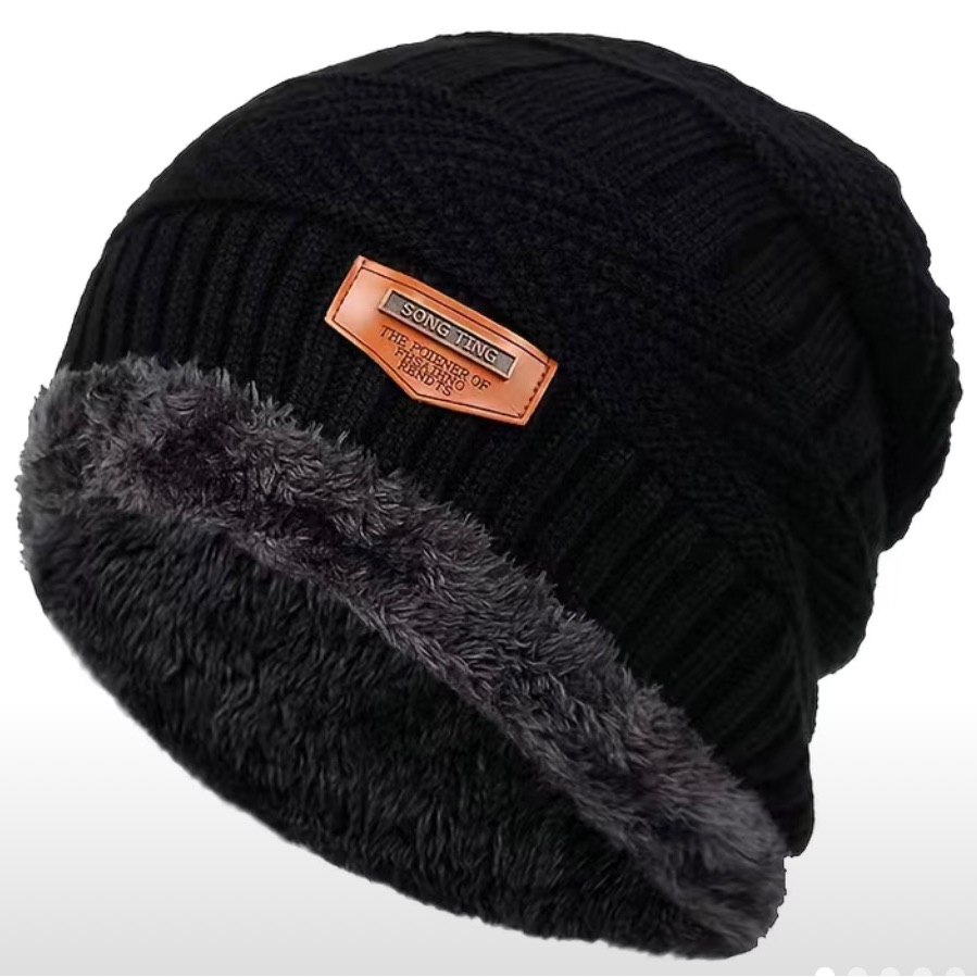 Men Triangle Pattern Knit Cap